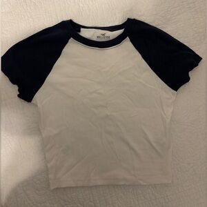 Hollister Blue and White Short Sleeve Tee